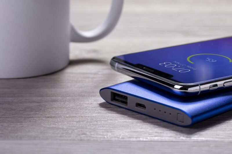 Power Bank Tikur
