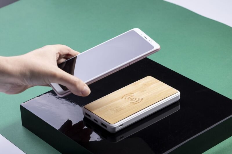 Power Bank Dickens