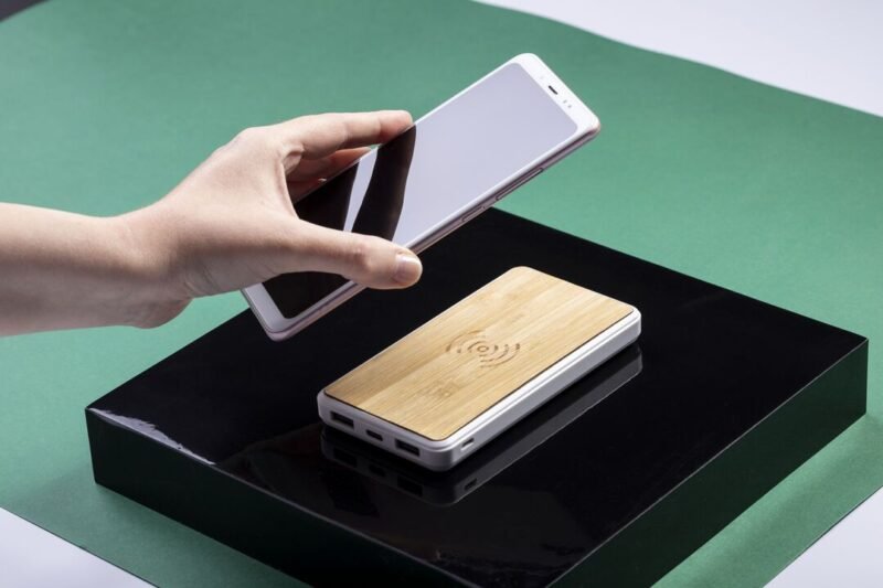 Power Bank Dickens
